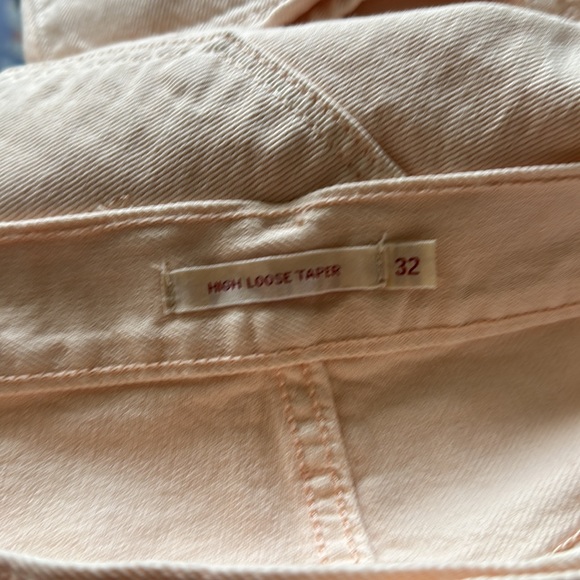 NWT Levi’s Premium High Loose Taper Fit Jeans  In Peach Color 32X29 - Picture 9 of 11